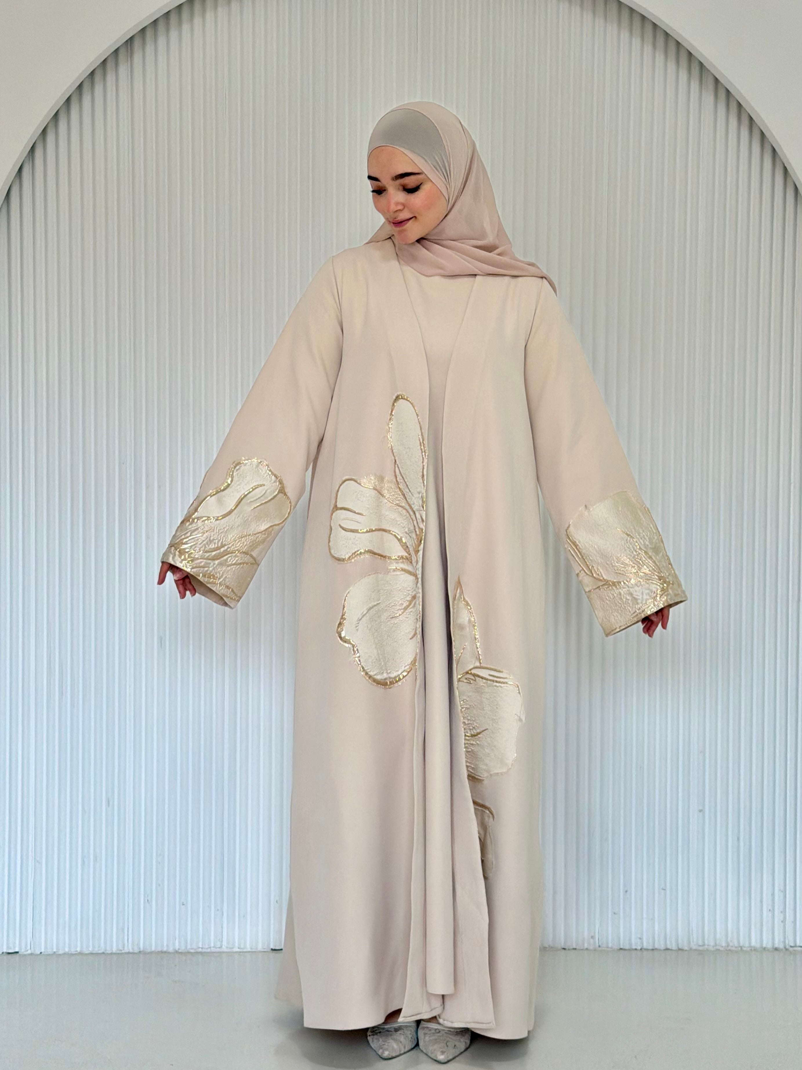 Elegant Abaya