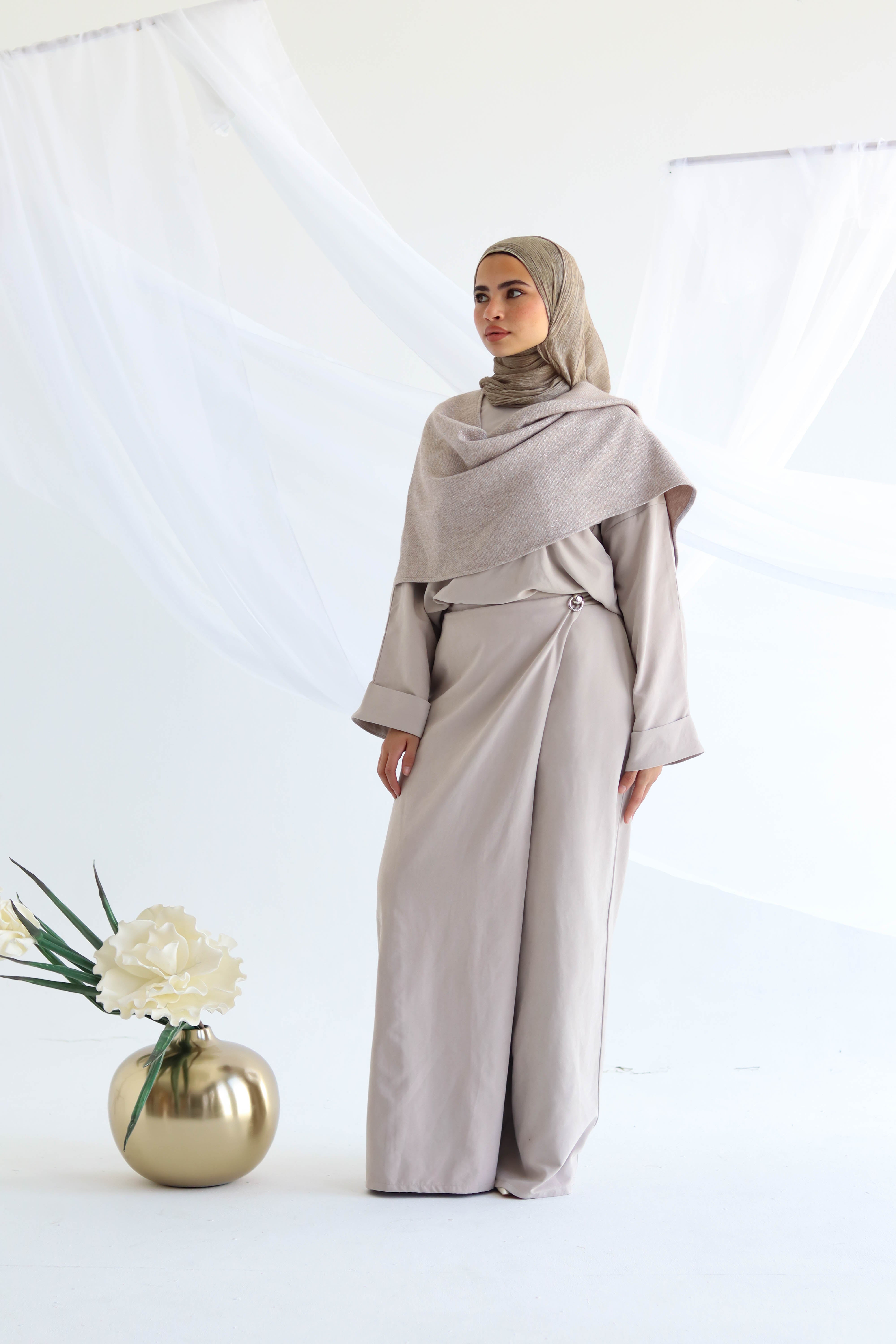 Elegance set ( LIGHT BEIGE )