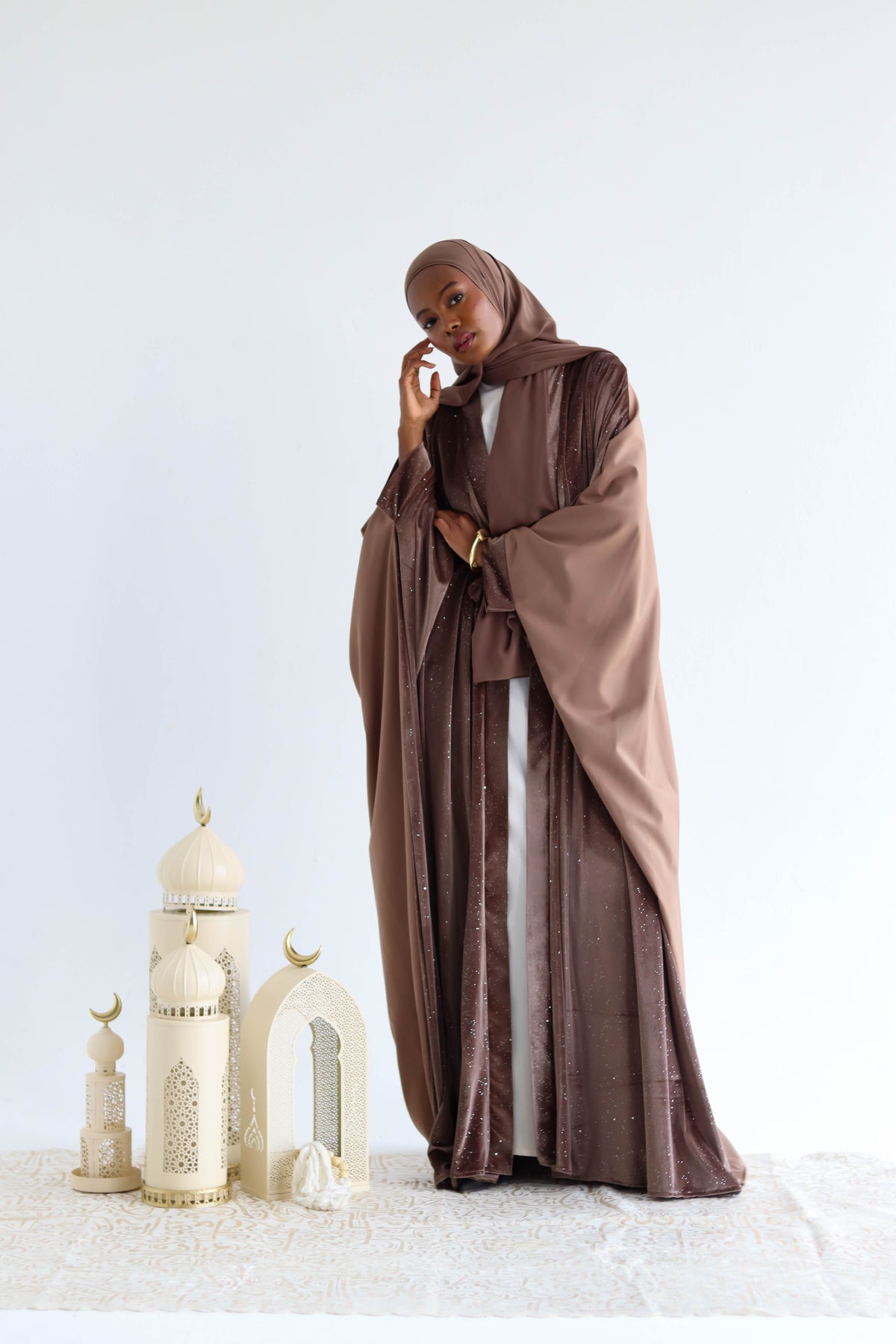Kösem Abaya (Beige )