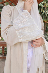 Zahara Abaya